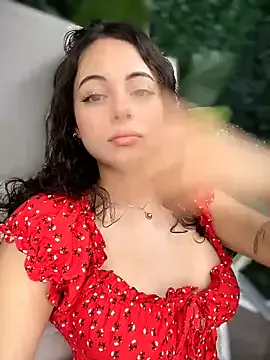 squishylove18 chat room preview Image 2