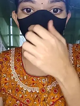 roouse – webcam model profile photo Image 12