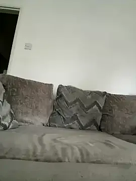 DomManlyGuy – webcam model profile photo Image 8