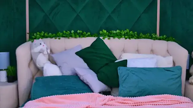 alexandjohntv – webcam model profile photo Image 10