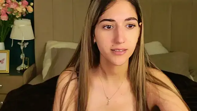 alexandjohntv – webcam model profile photo Image 13