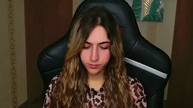 alexandjohntv – webcam model profile photo Image 17