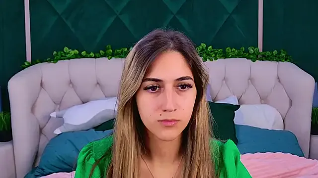 alexandjohntv – webcam model profile photo Image 18