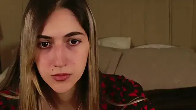 alexandjohntv – webcam model profile photo Image 19