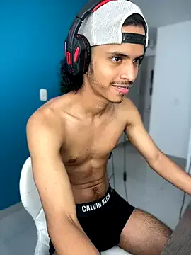 Rotteei1 – webcam model profile photo Image 4