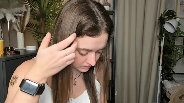 petites_perles – webcam model profile photo Image 6