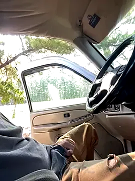 DomManlyGuy – webcam model profile photo Image 10