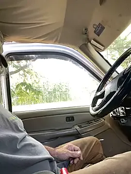 DomManlyGuy – webcam model profile photo Image 5