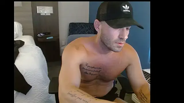 PabloArena – webcam model profile photo Image 9