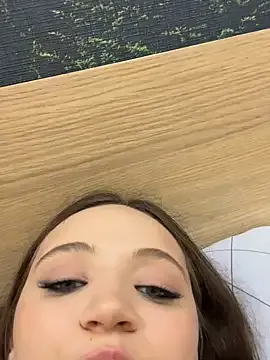 dears_pearlss – webcam model profile photo Image 7