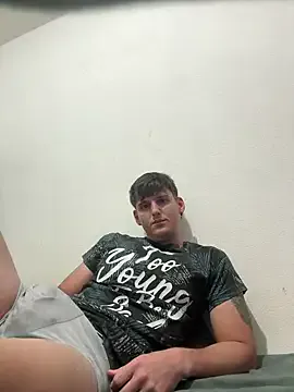 VeryNiceGuy – webcam model profile photo Image 3