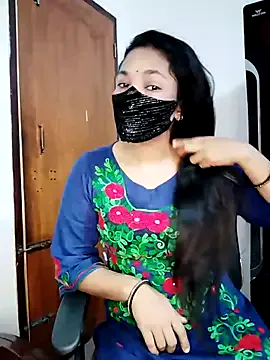 NORA_NEKO_2_2 – webcam model profile photo Image 12