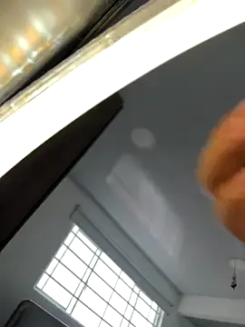 yakamozamazing – webcam model profile photo Image 12