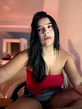 yakamozamazing – webcam model profile photo Image 9