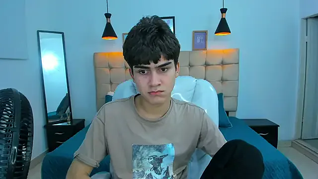 Tommy18__'s Thumb Image