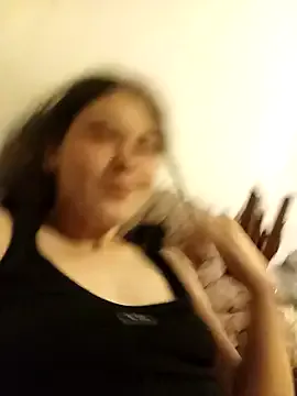 someone_sweet – webcam model profile photo Image 2