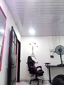 margueritecarrauza – webcam model profile photo Image 2