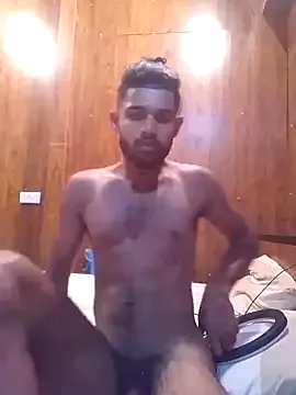 DomManlyGuy – webcam model profile photo Image 17