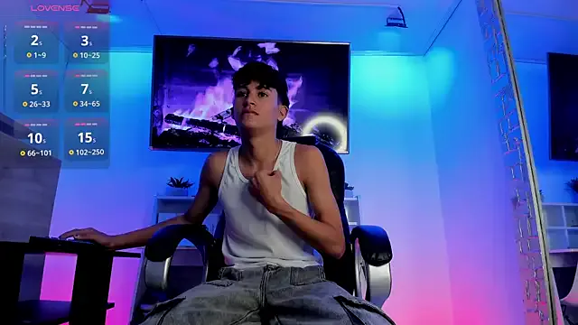 Twinkie-Alex18 Image 19
