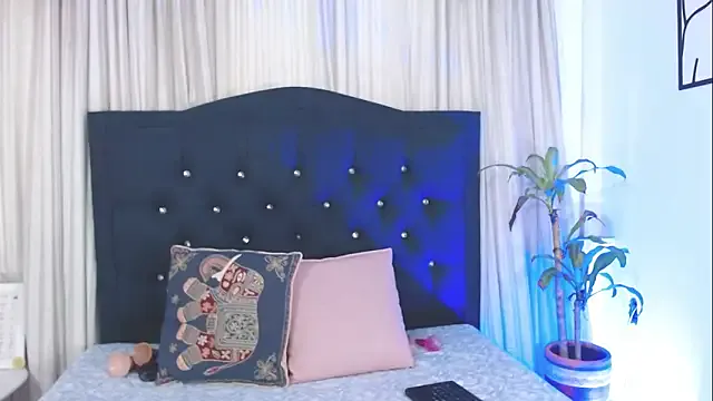 dears_pearlss – webcam model profile photo Image 3