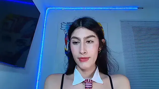 ariel_andcharlotte – webcam model profile photo Image 4