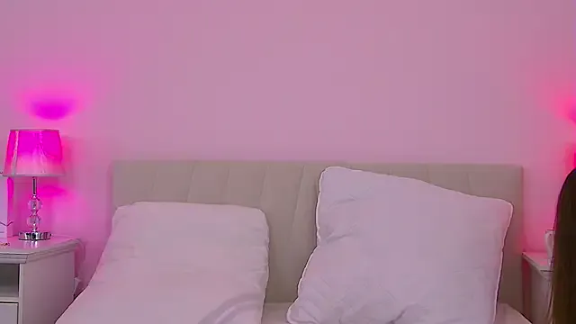 Megu_Melon – webcam model profile photo Image 10