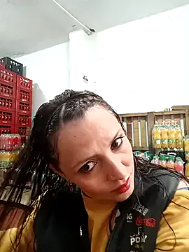 darilboom – webcam model profile photo Image 12