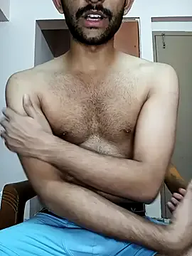 GmGit – webcam model profile photo Image 2