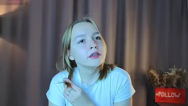 ary_mia – webcam model profile photo Image 6