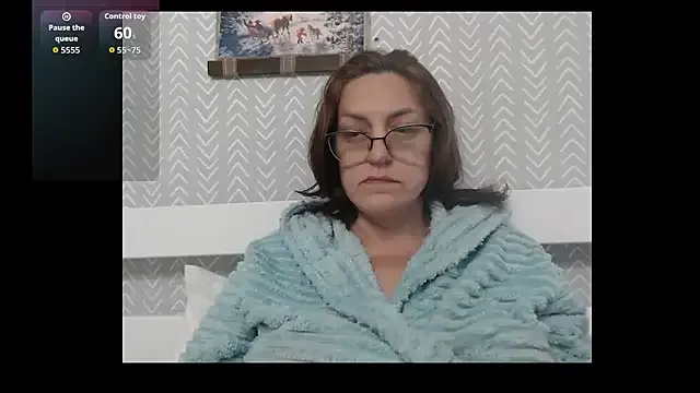 Megu_Melon – webcam model profile photo Image 3