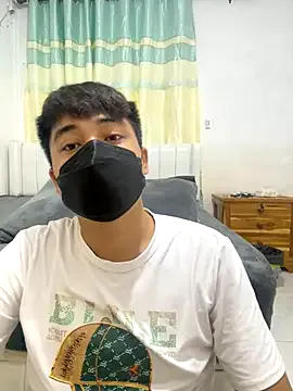 kai101010 – webcam model profile photo Image 3