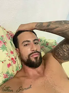 kaliana_ggh – webcam model profile photo Image 2