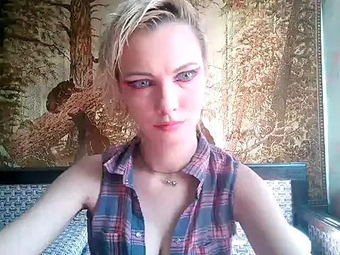 WildMissNiks Image 11