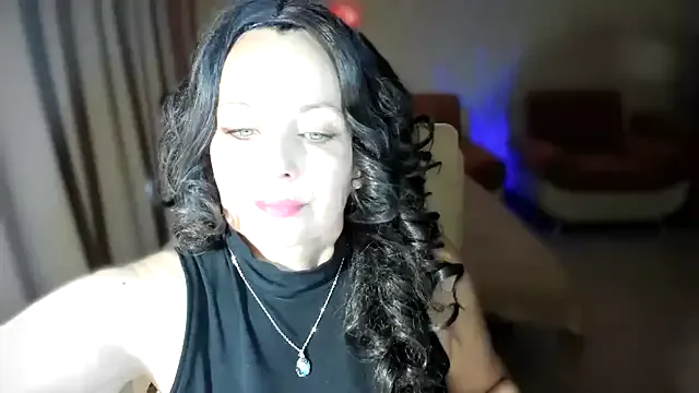 lioncluess – webcam model profile photo Image 17