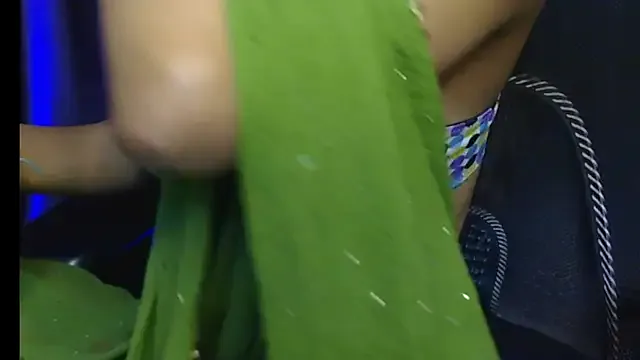 alorianna – webcam model profile photo Image 5