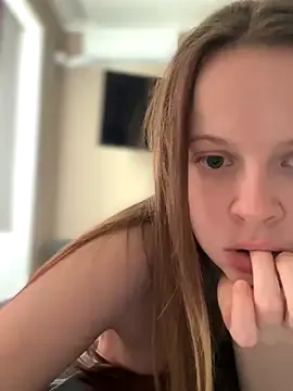 MaximoBenetti – webcam model profile photo Image 6