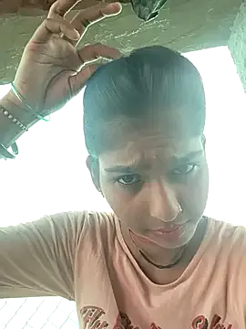 elizabethcash – webcam model profile photo Image 3