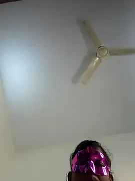 zui_lu chat room preview Image 11