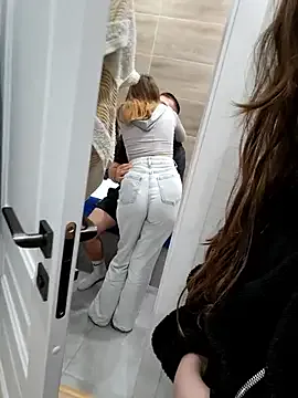 DemiLinda – webcam model profile photo Image 13