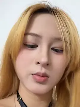 raven_radiantt – webcam model profile photo Image 3