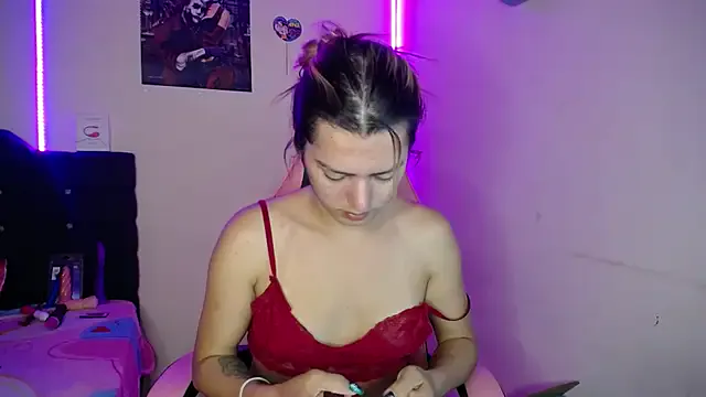 Benson18y – webcam model profile photo Image 16