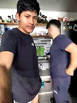 Kento26767 – webcam model profile photo Image 6