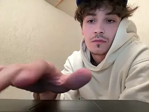 Kento26767 – webcam model profile photo Image 10