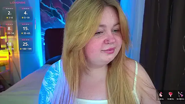 ZaraReignn – webcam model profile photo