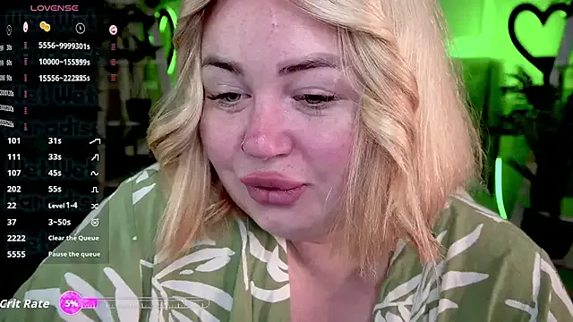 kitti__ – webcam model profile photo Image 10