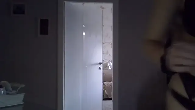 V-Hot-Sweti – webcam model profile photo Image 19