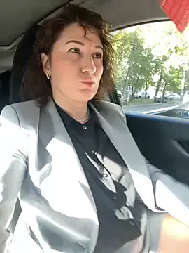 Gaia33 – webcam model profile photo Image 19